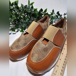 Floral Breathable Lightweight Slip-On Sneakers